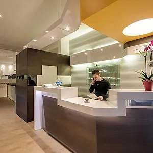 https://genius-hotel-downtown.italymilanhotels.net